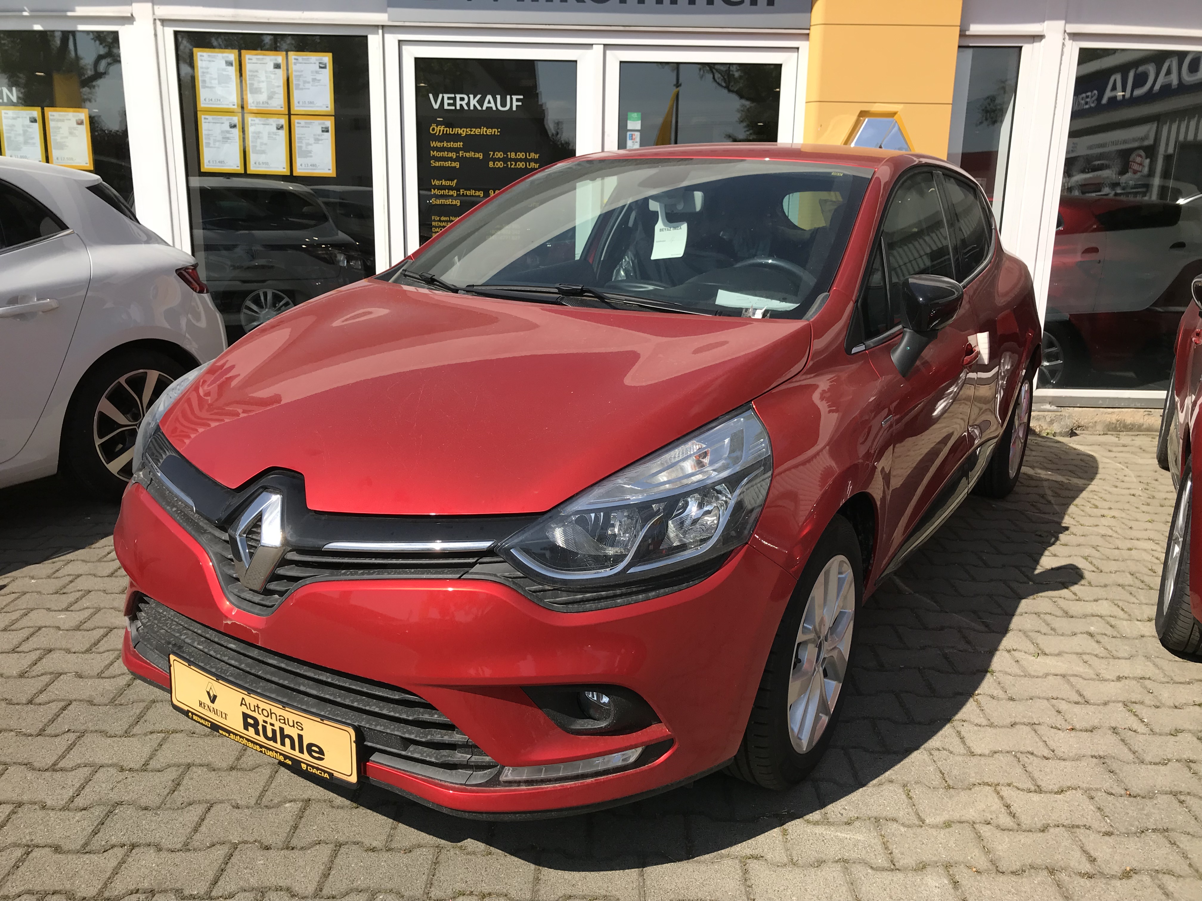 EU Clio Limitid TCe120